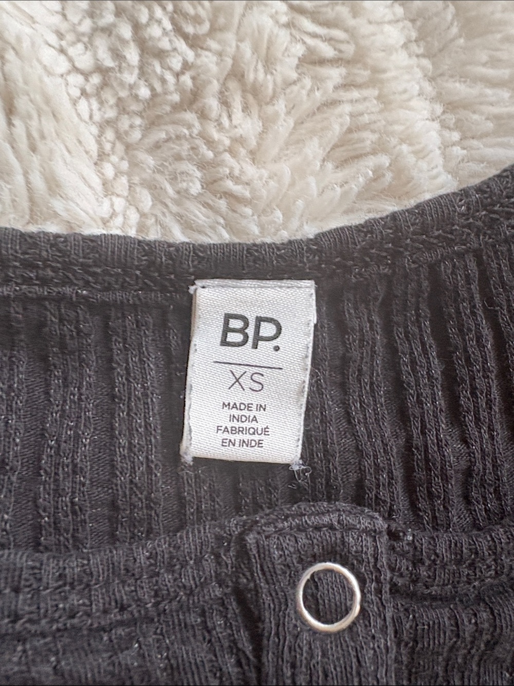 Nordstrom Black Ribbed Cropped Top - Picture 2 of 2